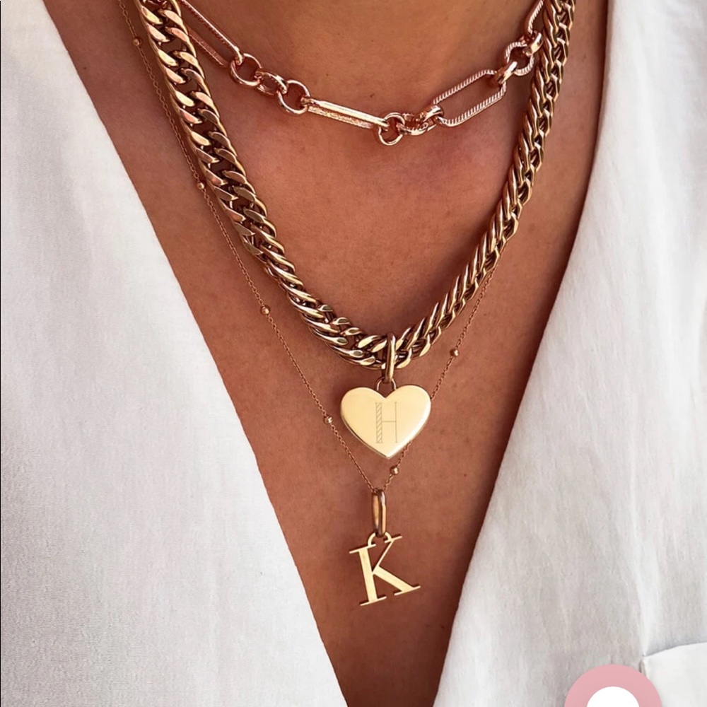 Gold chain necklace 💕